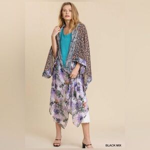 Umgee Mixed Floral Print Metallic Foil Detail Open Front Angel Wing - NWT